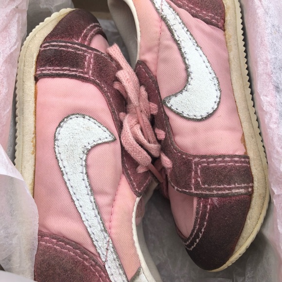 Vintage Nike Shoes from 1983 - Picture 4 of 6